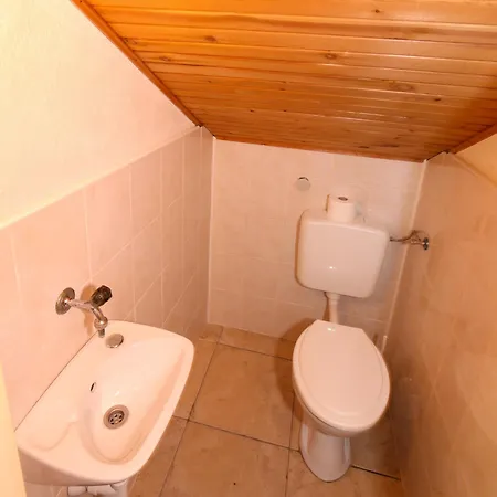 בית נופש Kuca Na Plazi *