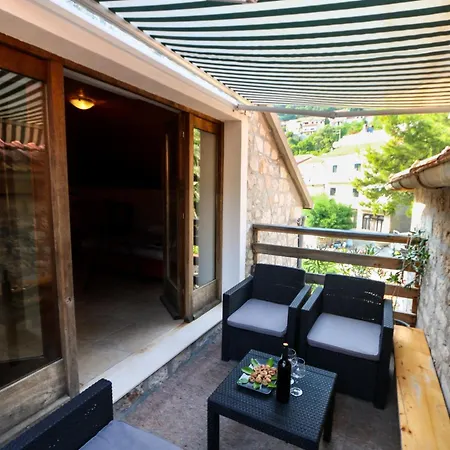 בית נופש Kuca Na Plazi *